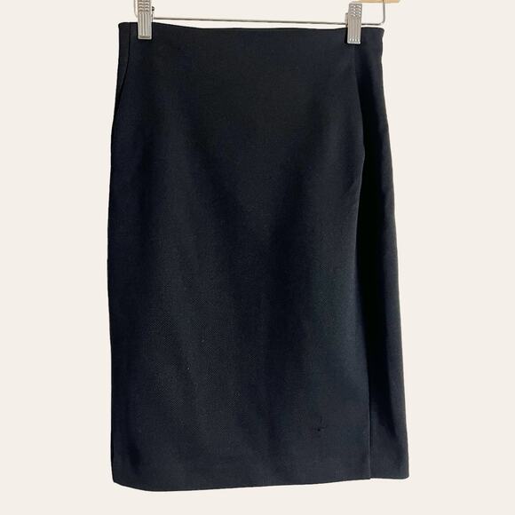 Diane von Furstenberg Dresses & Skirts - Diane von Furstenberg Black Knee Length Pencil Skirt Size 4